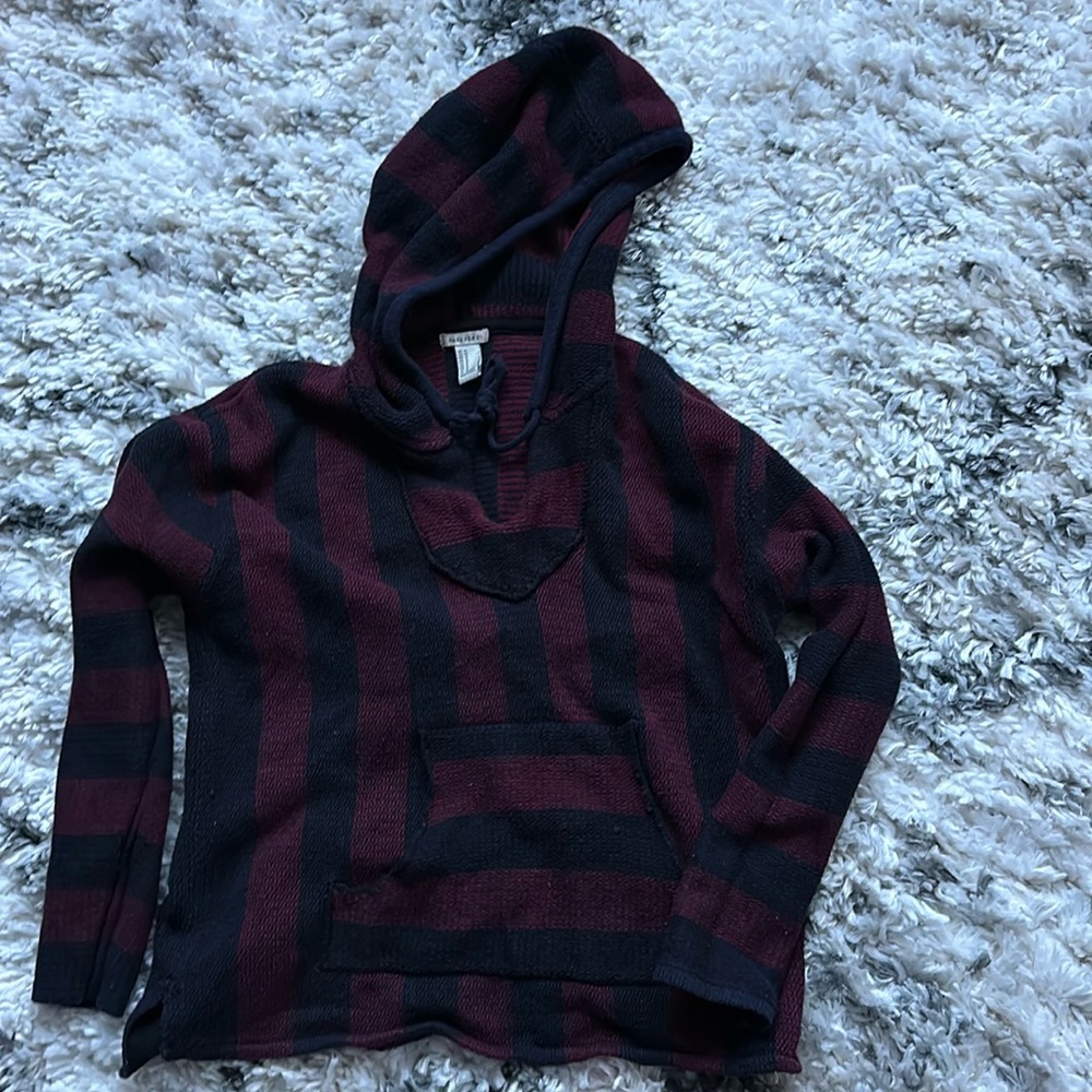 Forever 21 Hoodie. Size M.